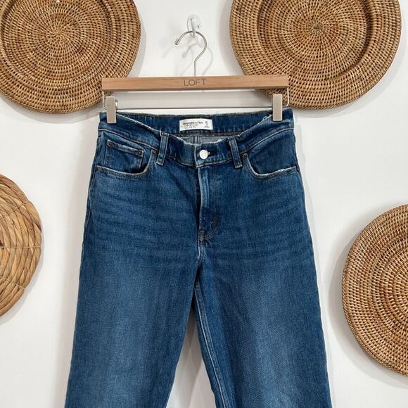 Abercrombie Blue Straight Leg The 90s Straight Low Rise Jeans 27 / 4 LONG - Picture 3 of 5